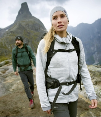 Теплі джемпери для жінок Devold