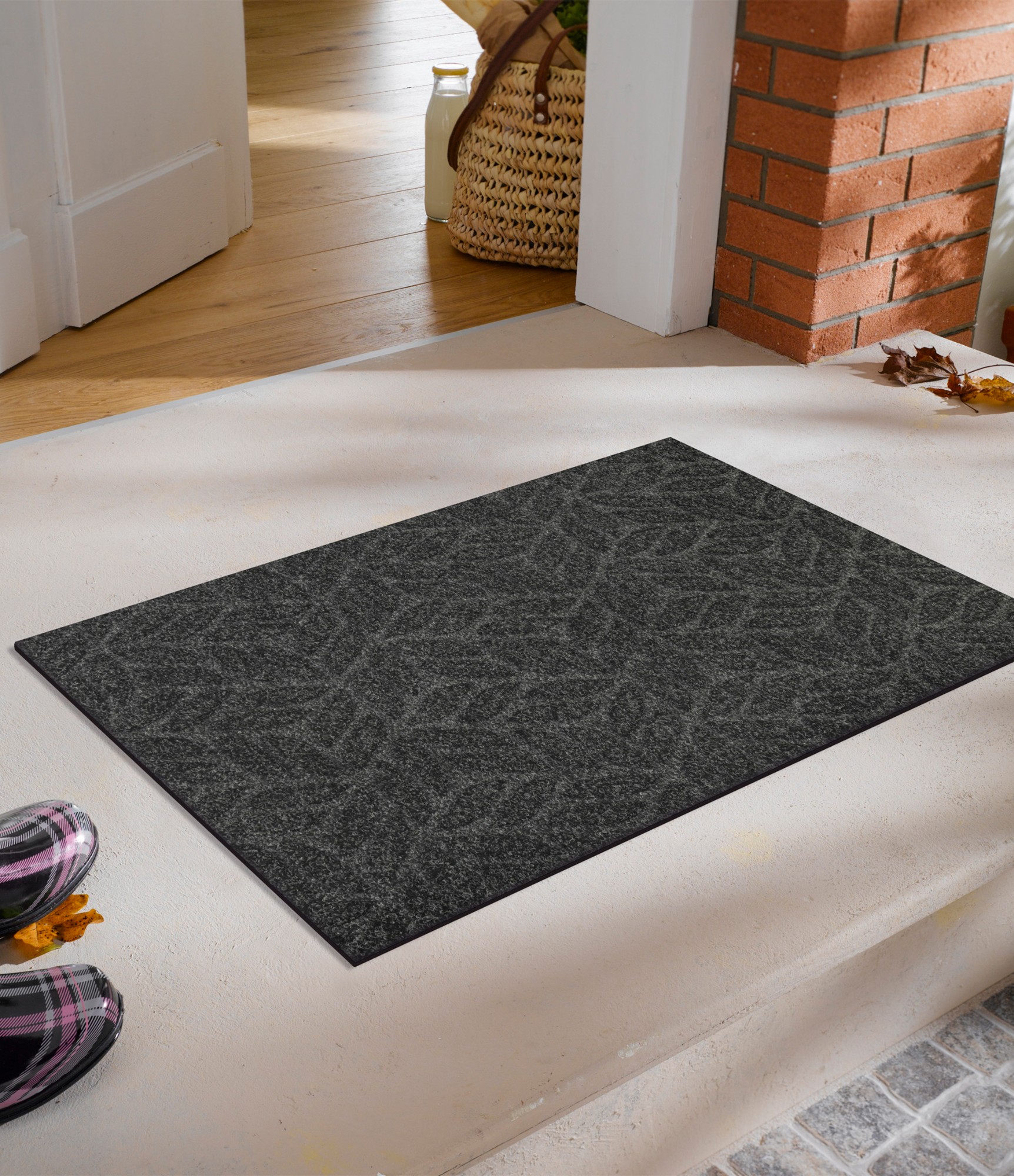 Килим DUNE Leaves Dark Grey 2 tamsiai pilkas lauko duru kilimelis 2